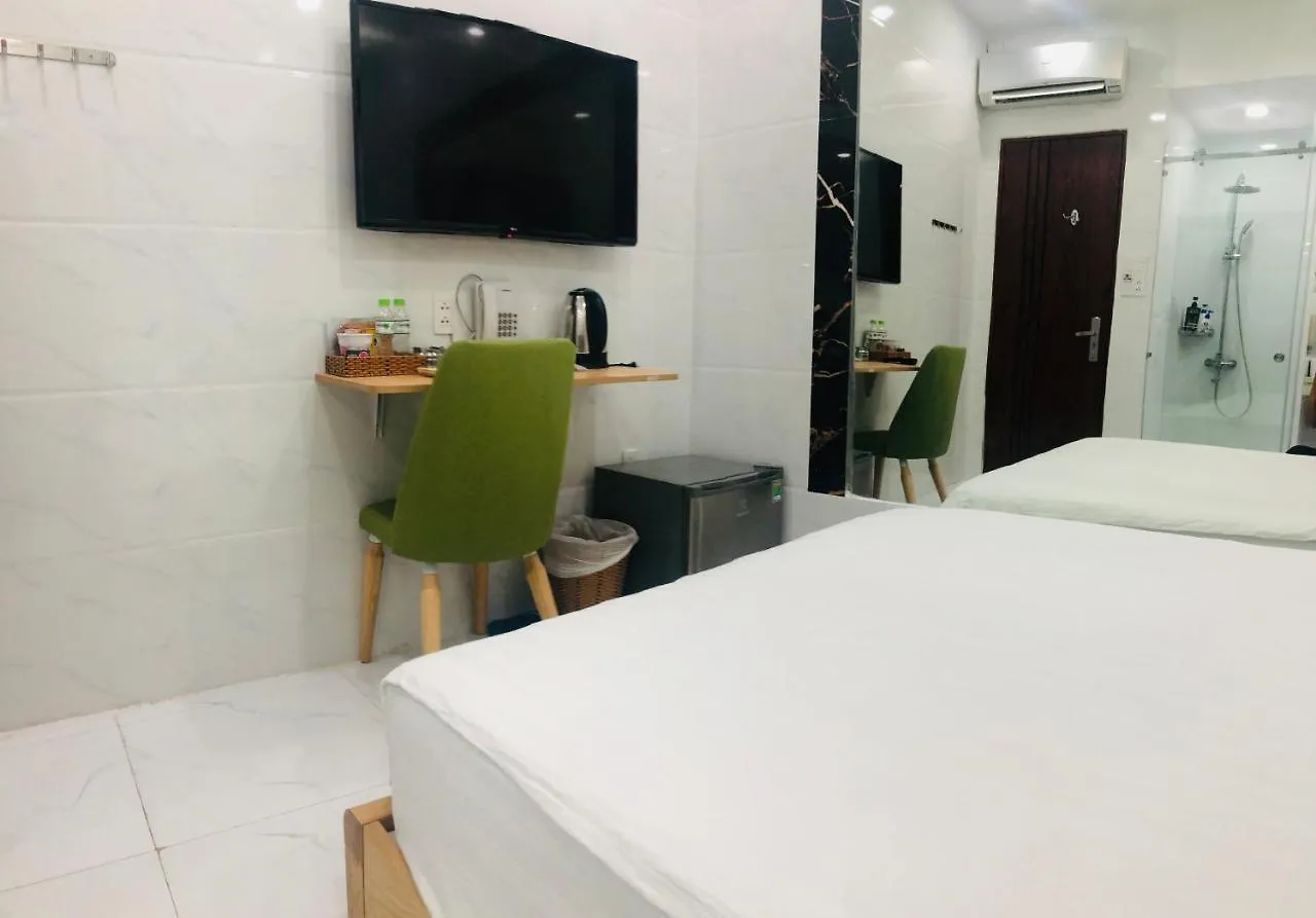 Hotel 2Z Hotel- 149 Le Thi Rieng Ho Chi Minh City